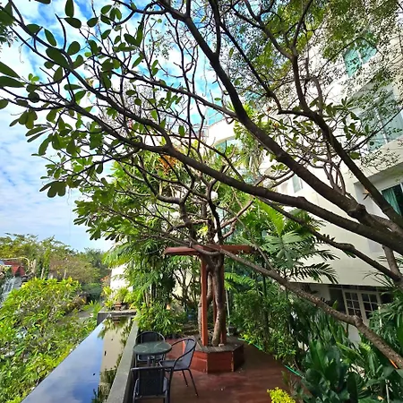 Bansabai Hostelling International-2